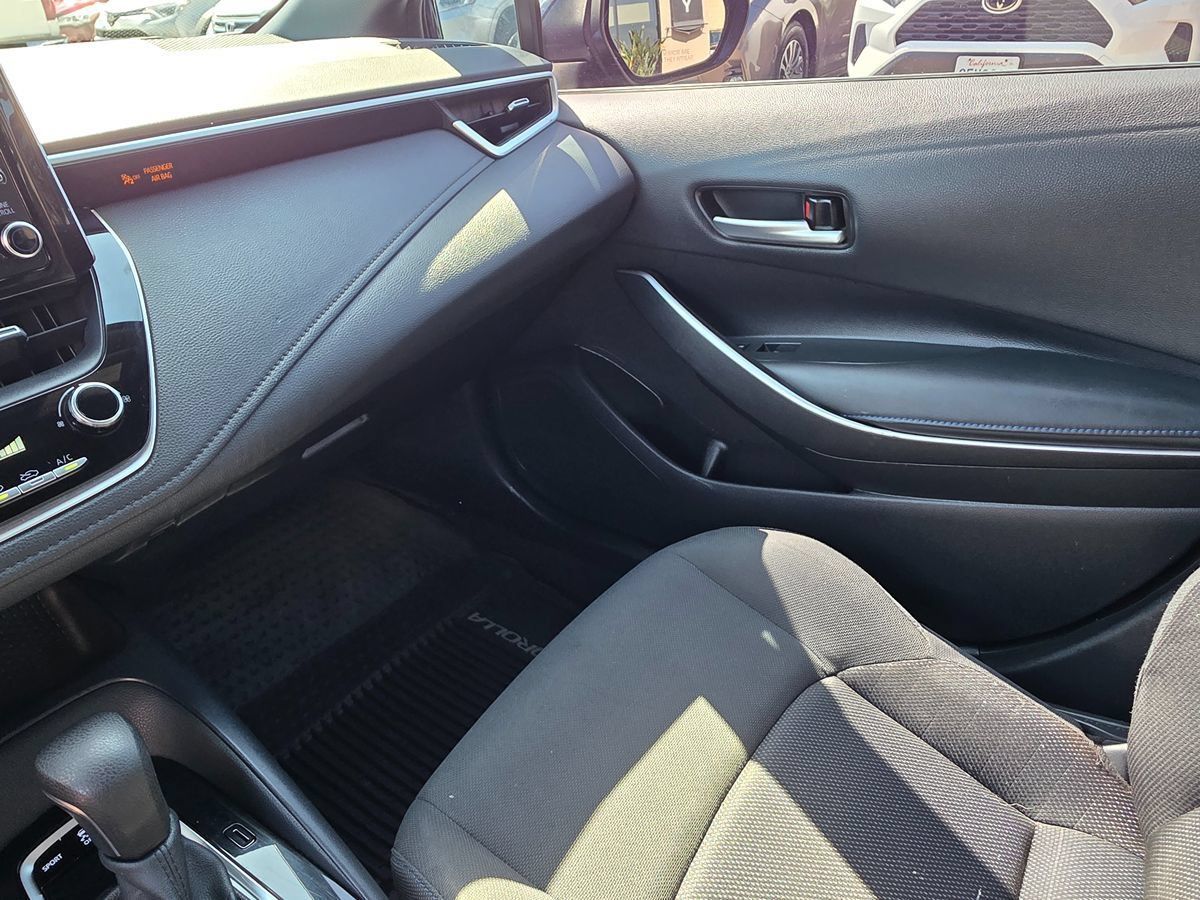 Used 2021 Toyota Corolla SE FWD image 34
