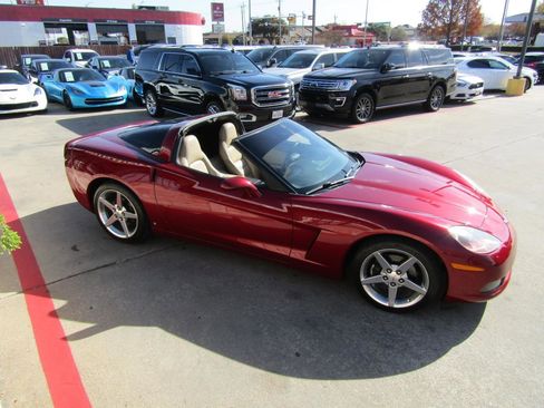 Used 2007 Chevrolet Corvette Coupe w/ Preferred Equipment Group image 9