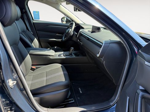 Certified 2025 MAZDA CX-50 AWD 2.5 S w/ Cargo Package image 19