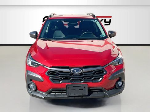 Used 2024 Subaru Crosstrek 2.5i Limited AWD/4WD image 2