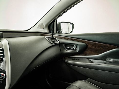 Used 2019 Nissan Murano Platinum image 29