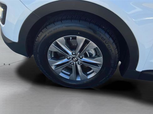 Used 2014 Hyundai Santa Fe Sport w/ Popular Equipment Package 02 image 20