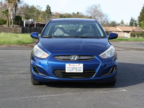 Used 2016 Hyundai Accent SE FWD image 4