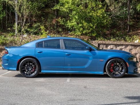 Used 2020 Dodge Charger Scat Pack w/ Dynamics Package RWD image 5