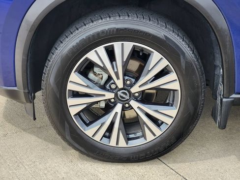 Used 2022 Nissan Rogue SV FWD image 10