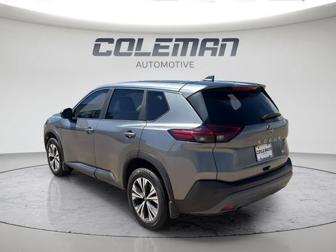 Used 2023 Nissan Rogue SV FWD image 3