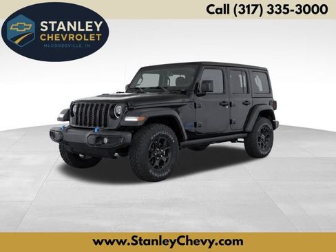 Used 2023 Jeep Wrangler Unlimited w/ Cold Weather Group AWD/4WD image 1