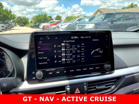 Used 2022 Kia Forte GT-Line w/ GT-Line Premium Package FWD image 39
