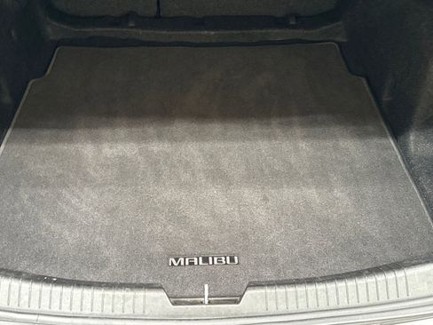 Used 2020 Chevrolet Malibu Premier image 21