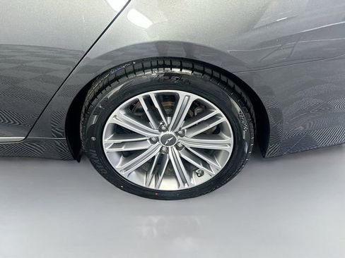 Used 2018 Genesis G80 3.8 w/ Option Group 02 AWD/4WD image 32