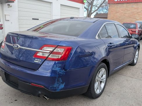 Used 2014 Ford Taurus SEL image 5