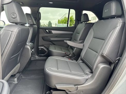 New 2026 Buick Enclave Sport Touring w/ Power Package AWD/4WD image 39