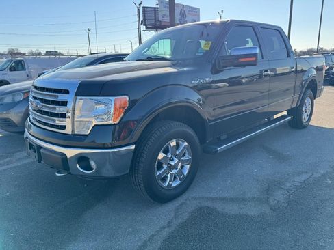 Used 2013 Ford F150 Lariat w/ Lariat Chrome Pkg image 3