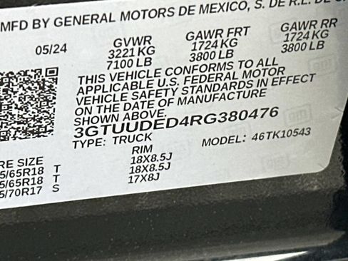Used 2024 GMC Sierra 1500 SLT AWD/4WD image 27