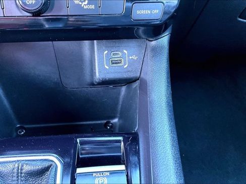 Used 2024 Jeep Compass Latitude AWD/4WD image 15