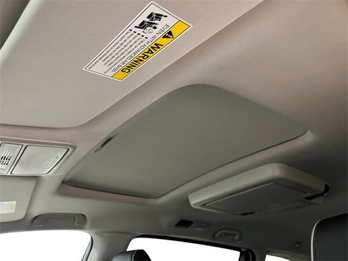 New 2025 Honda Odyssey Touring image 22