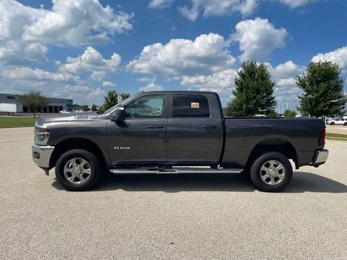 Used 2026 RAM 2500 Big Horn AWD/4WD image 5