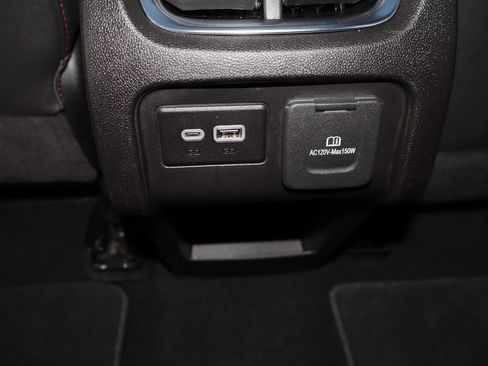 Used 2025 Chevrolet Blazer RS w/ Enhanced Convenience Package image 14