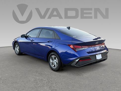 New 2026 Hyundai Elantra SE image 23