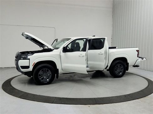 New 2026 Nissan Frontier SV w/ All-Weather Content Package image 11