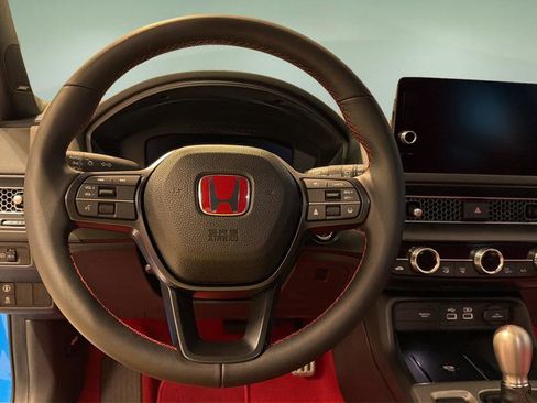 Used 2025 Honda Civic Type R image 14