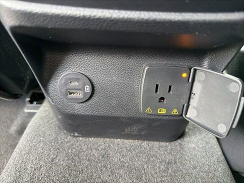 Used 2025 Ford Ranger Raptor AWD/4WD image 17