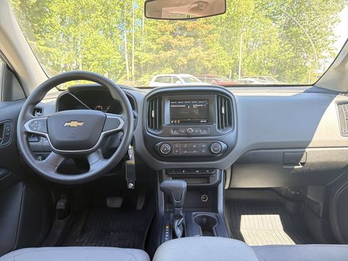 Used 2019 Chevrolet Colorado W/T w/ WT Convenience Package AWD/4WD image 22