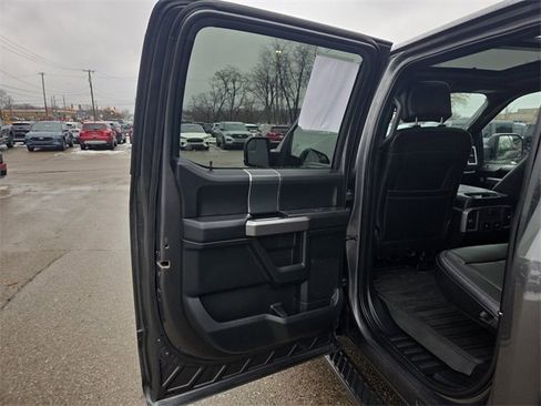 Certified 2019 Ford F150 XLT w/ Equipment Group 302A Luxury image 28