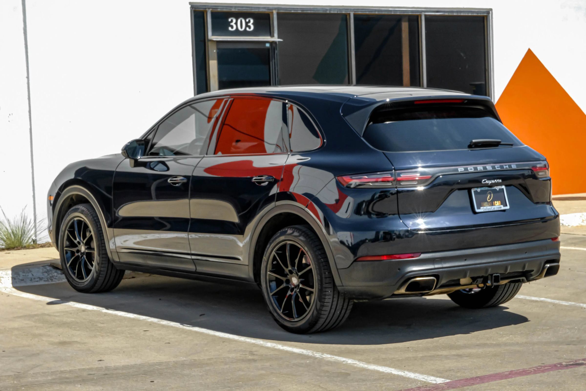 Used 2019 Porsche Cayenne AWD/4WD image 11