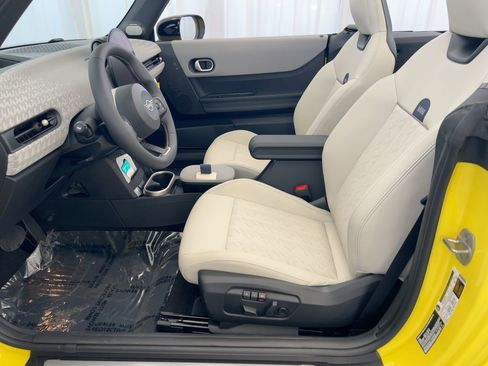 New 2026 MINI Cooper S image 5