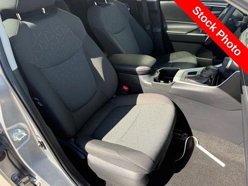 Used 2024 Toyota RAV4 XLE w/ Convenience Package AWD/4WD image 11