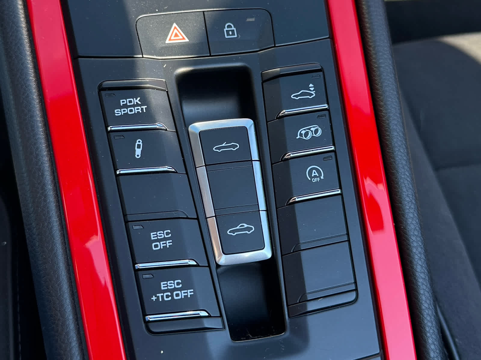 Used 2022 Porsche 718 Boxster Spyder RWD image 16