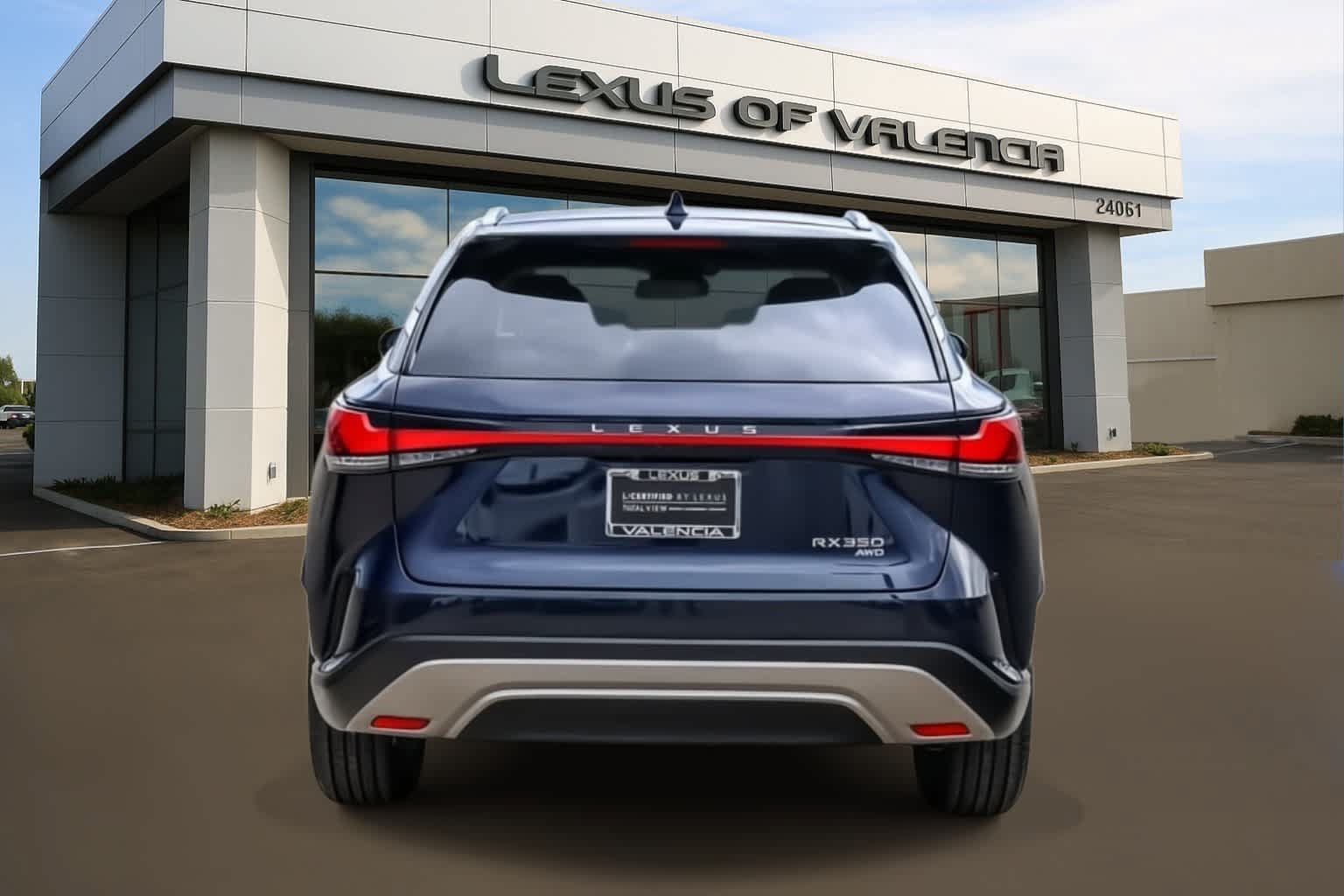 Certified 2024 Lexus RX 350 Premium w/ Convenience Package AWD/4WD image 3
