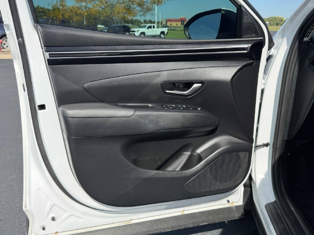 Used 2022 Hyundai Tucson SEL w/ Cargo Package AWD/4WD image 27