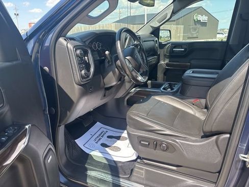 Used 2020 Chevrolet Silverado 1500 RST AWD/4WD image 3
