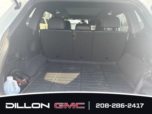 Used 2023 Volkswagen Tiguan SE R-Line AWD/4WD image 14