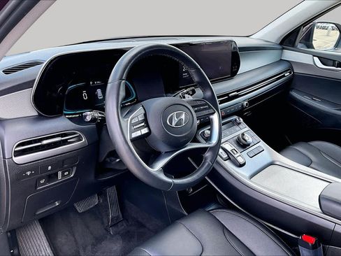Used 2025 Hyundai Palisade SEL FWD image 18
