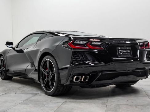 Used 2023 Chevrolet Corvette Stingray Coupe w/ 1LT RWD image 11