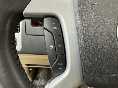 Used 2008 Chevrolet Equinox LTZ image 13