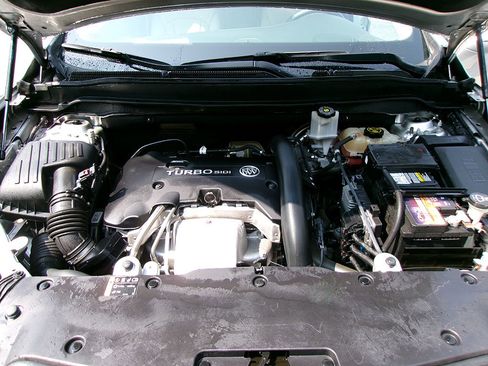 Used 2016 Buick Envision Premium image 10