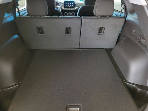 New 2025 Chevrolet Blazer LT image 7