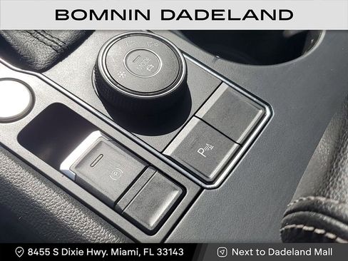 Used 2021 Volkswagen Atlas SE w/ Panoramic Sunroof Package image 32