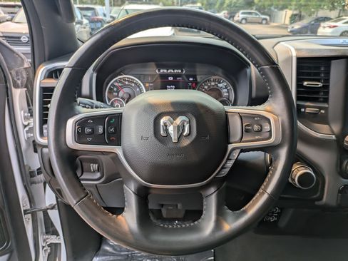 Used 2022 RAM 1500 Big Horn AWD/4WD image 18