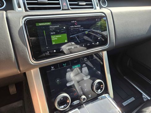 Used 2019 Land Rover Range Rover Supercharged AWD/4WD image 30