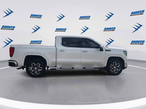 Used 2024 GMC Sierra 1500 SLT w/ SLT Premium Plus Package image 9