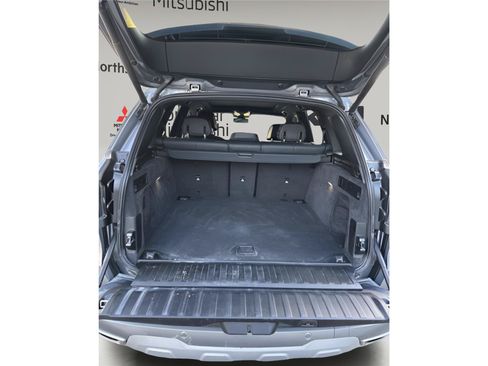 Used 2024 BMW X5 xDrive40i AWD/4WD image 16