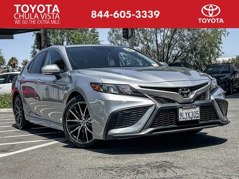 Certified 2024 Toyota Camry SE FWD image 1