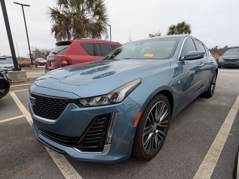 Used 2024 Cadillac CT5 Premium Luxury image 2