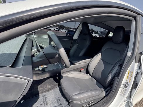 Used 2025 Tesla Model 3 Long Range AWD/4WD image 20