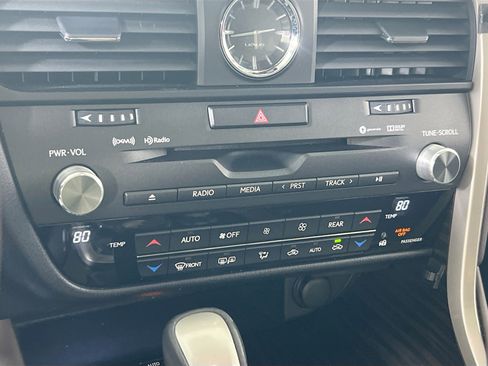 Used 2019 Lexus RX 350L AWD image 16